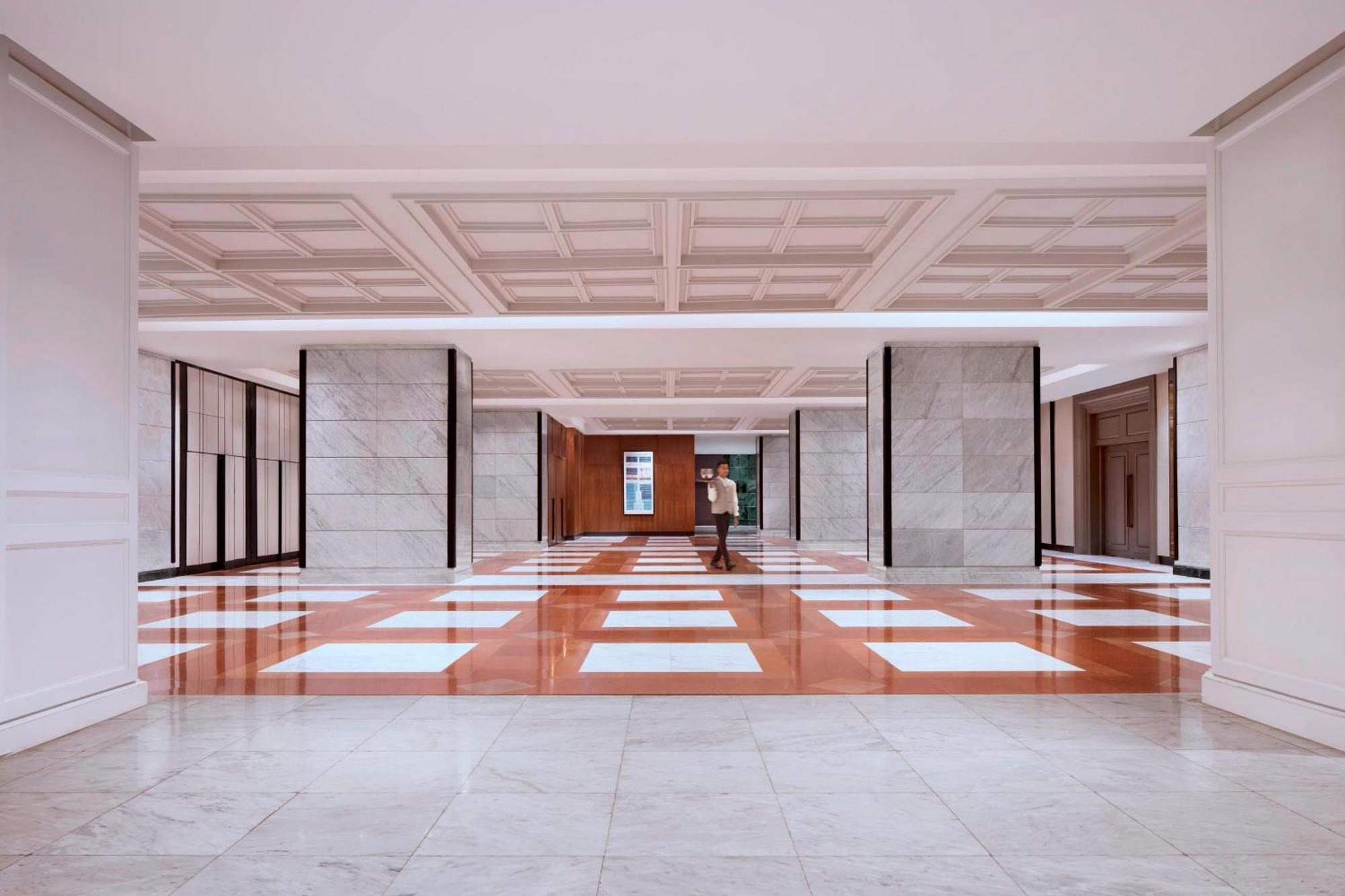 Bangkok Marriott Marquis Queens Park Exterior photo Interior of the building