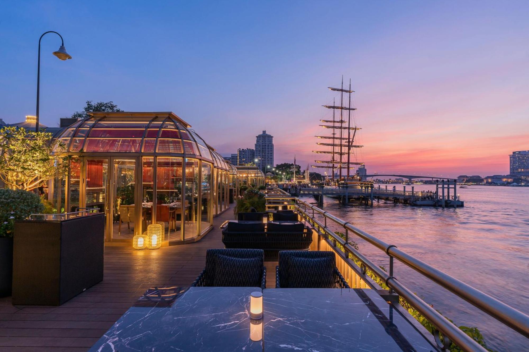 Bangkok Marriott Marquis Queens Park Exterior photo The River