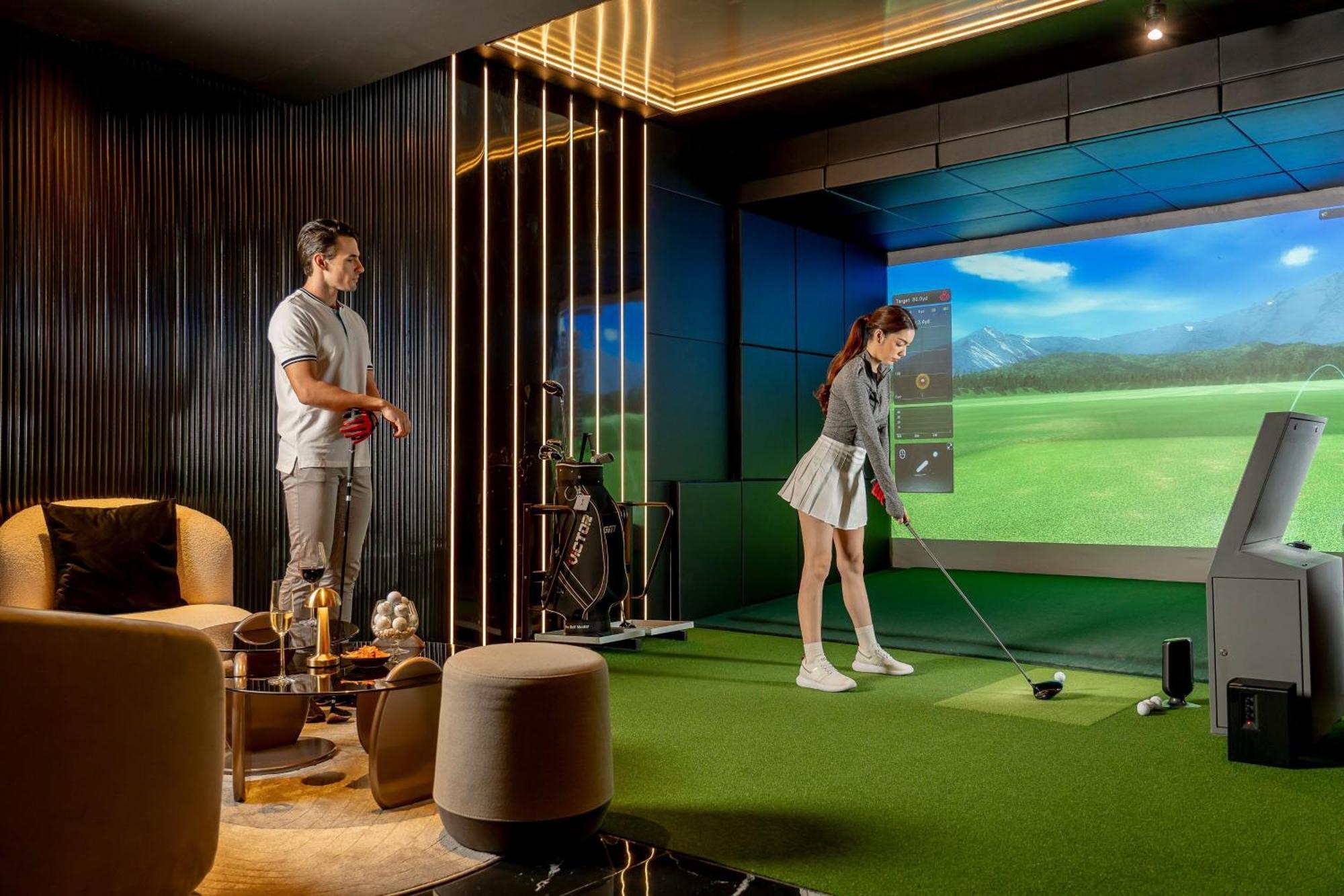 Bangkok Marriott Marquis Queens Park Exterior photo Golf Lounge