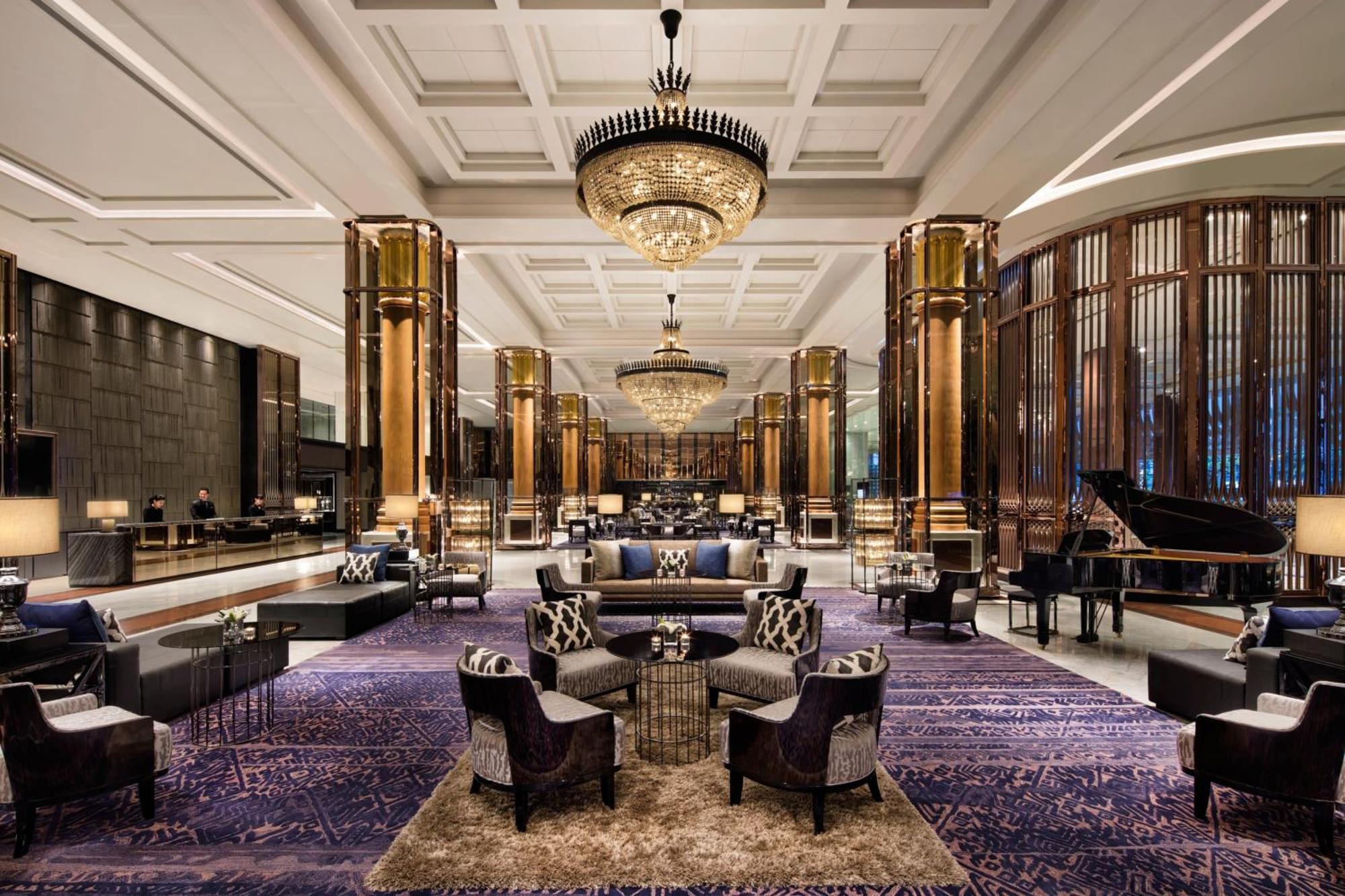 Bangkok Marriott Marquis Queens Park Exterior photo The lobby of the hotel