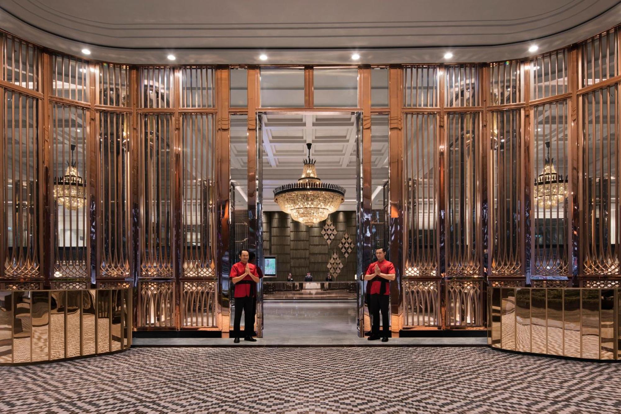 Bangkok Marriott Marquis Queens Park Exterior photo The lobby of the hotel