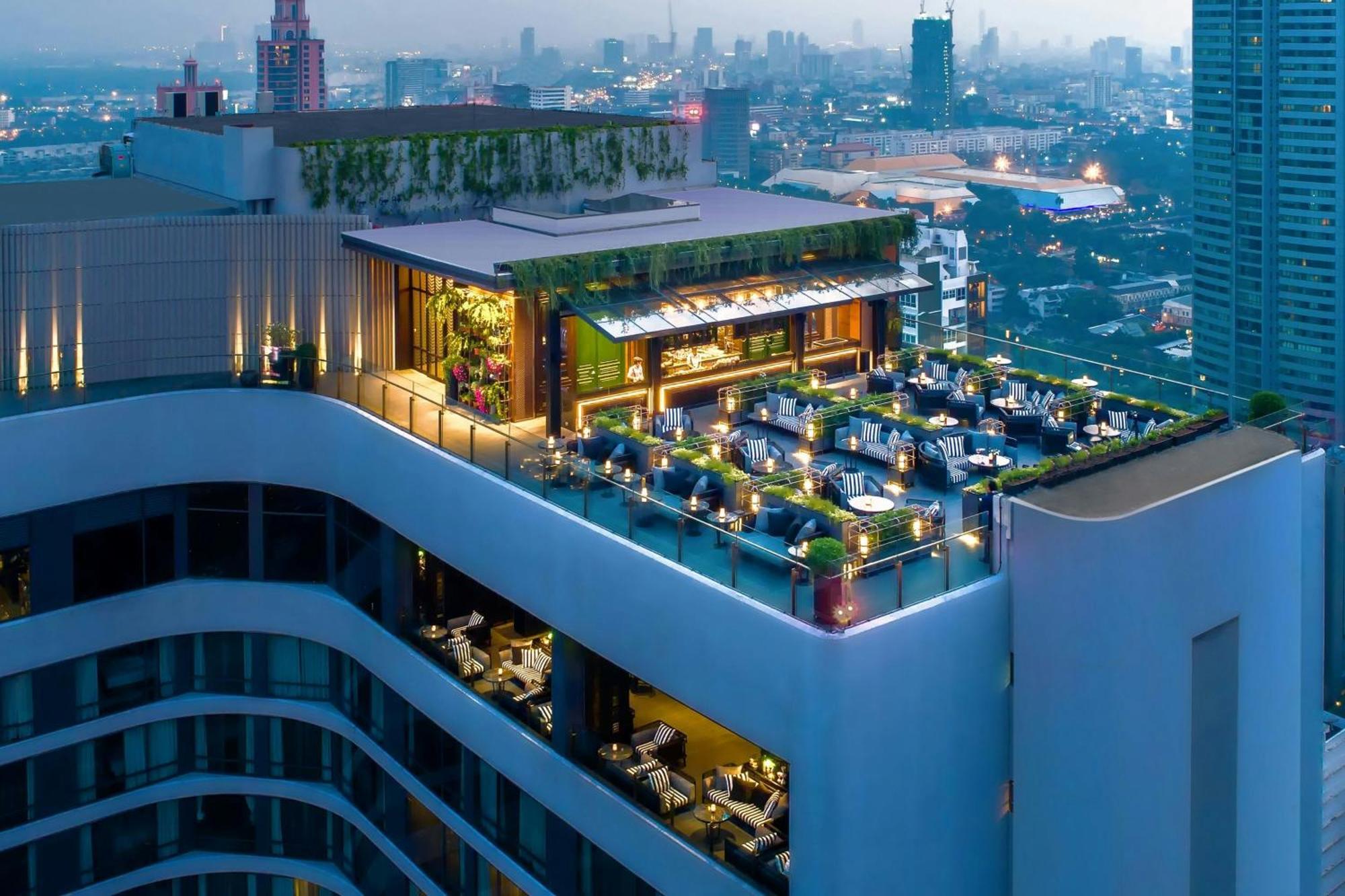 Bangkok Marriott Marquis Queens Park Exterior photo The 24
